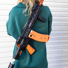 Carregar imagem no visualizador da galeria, Estilingue + suporte para rifle Byrna